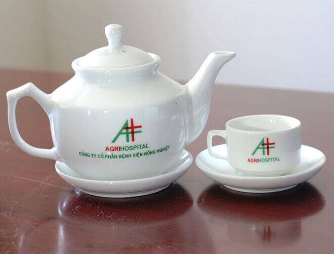 Quà tặng ấm chén in logo Quảng Bình - Chiến lược PR số 1 12